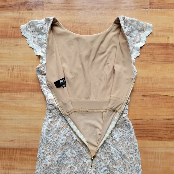 ABS Allen Schwartz White/Cream Lace Cap Sleeve Dress Size XS - Picture 8 of 13